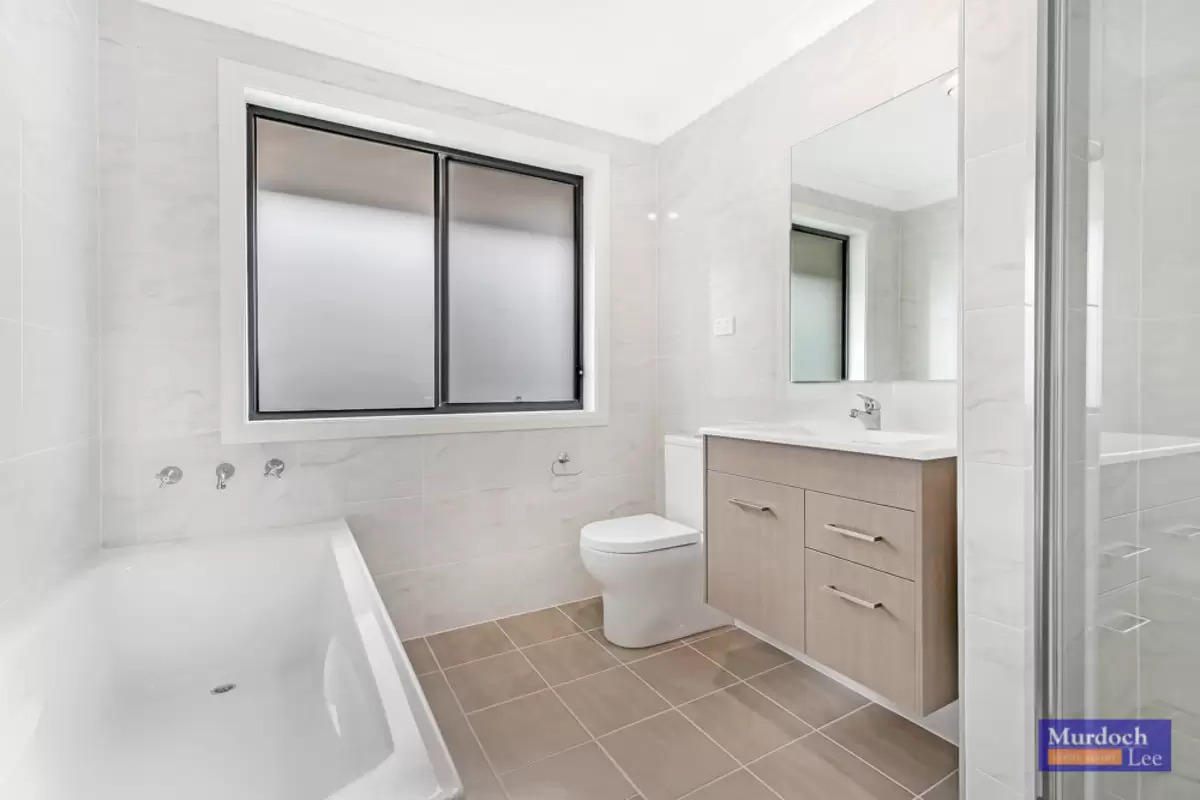 94 McMillian Circuit, North Kellyville Leased by Murdoch Lee Estate Agents - image 5