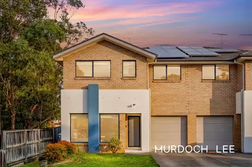 1 Gabi Glade, Kellyville Ridge For Sale by Murdoch Lee Estate Agents