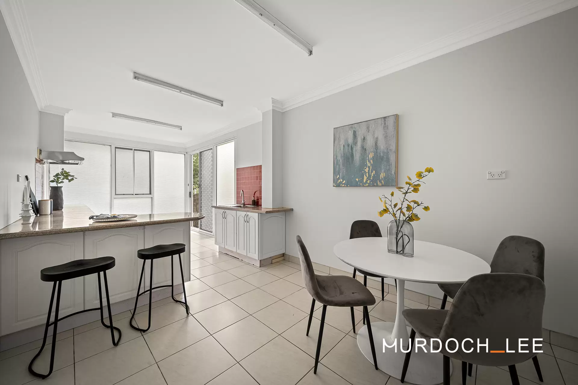 25 Barcote Place, Castle Hill Auction by Murdoch Lee Estate Agents - image 8