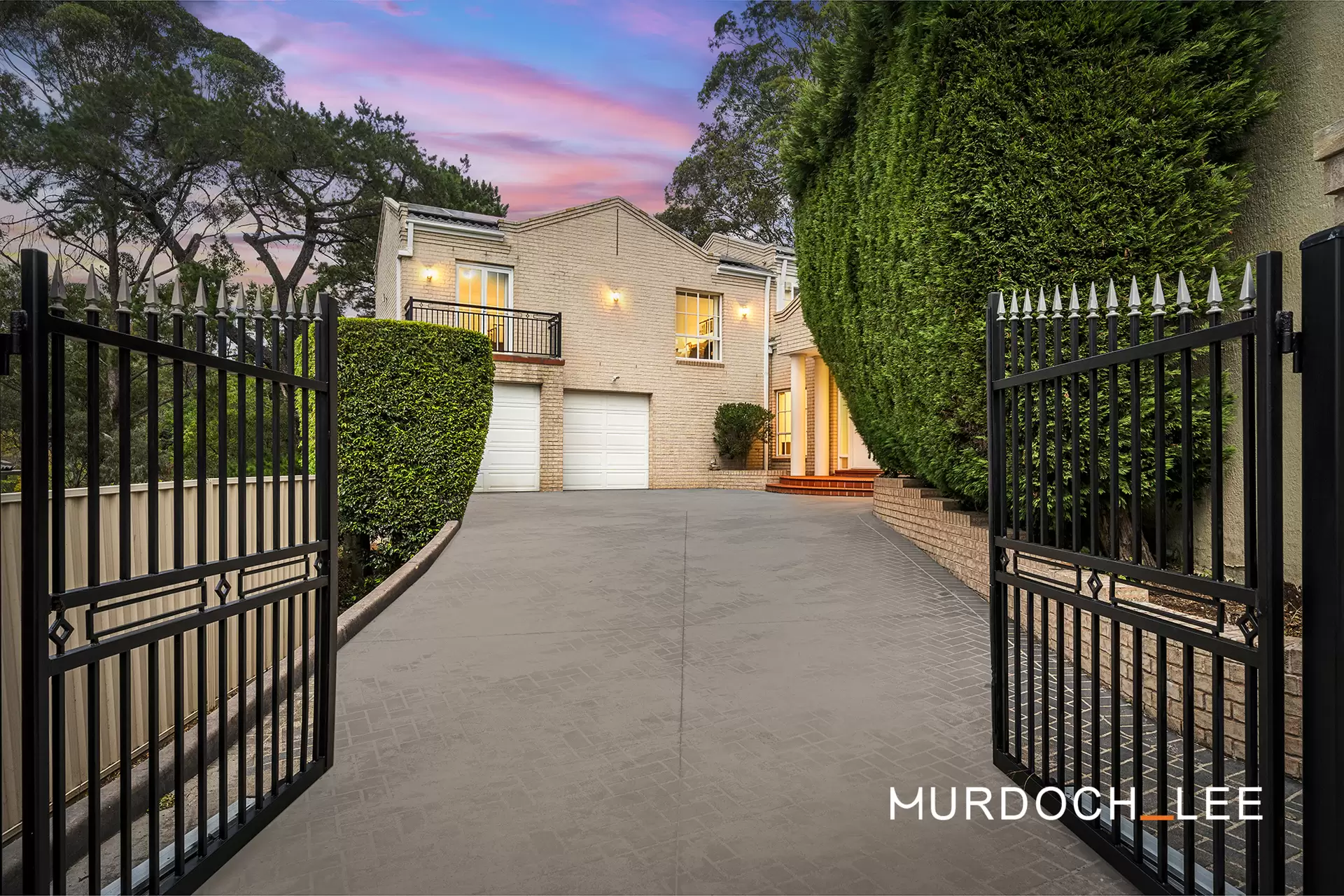 25 Barcote Place, Castle Hill Auction by Murdoch Lee Estate Agents - image 1