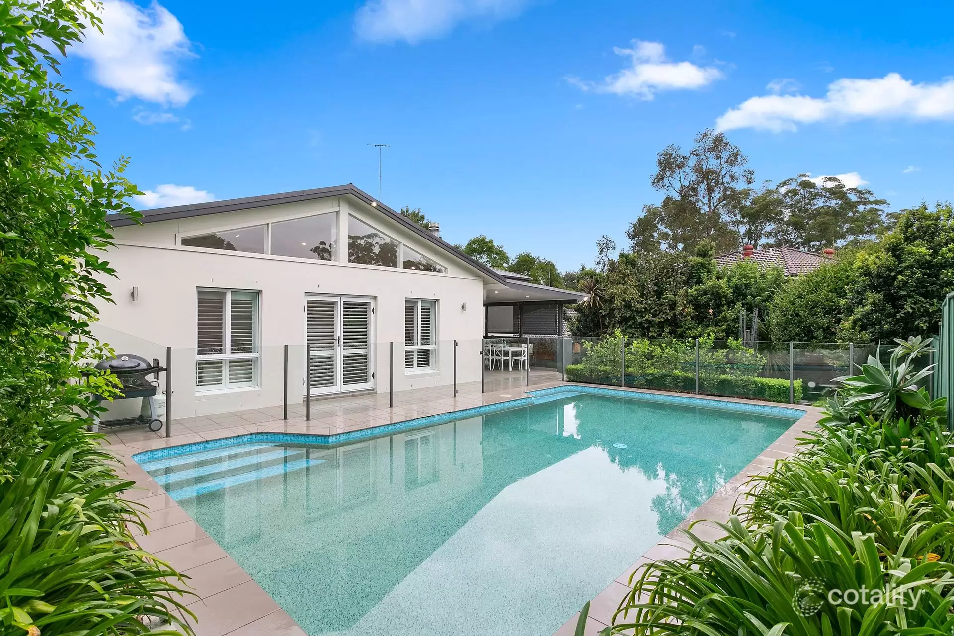 14 Murrills Crescent, Baulkham Hills For Sale by Murdoch Lee Estate Agents - image 8