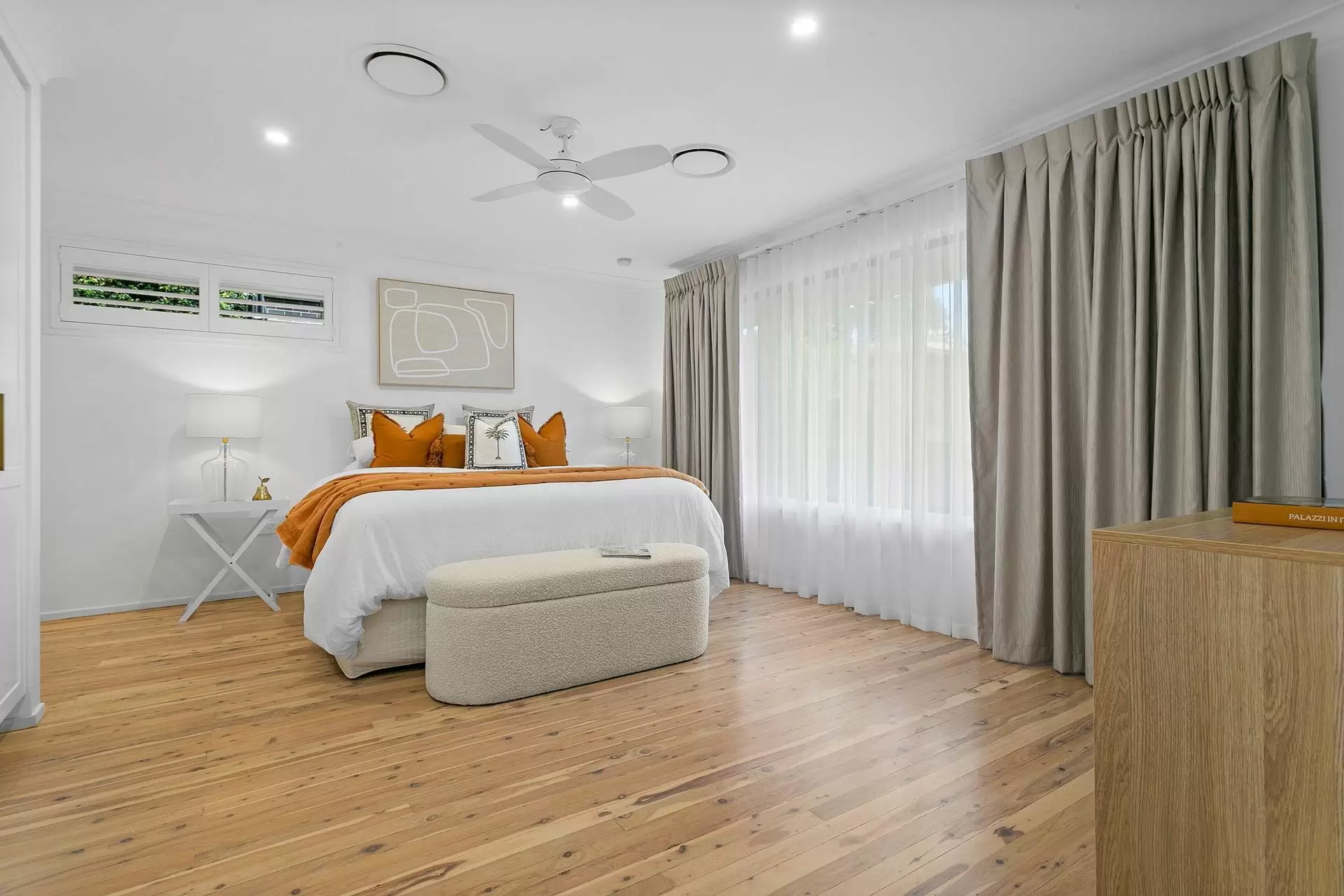 14 Murrills Crescent, Baulkham Hills For Sale by Murdoch Lee Estate Agents - image 4