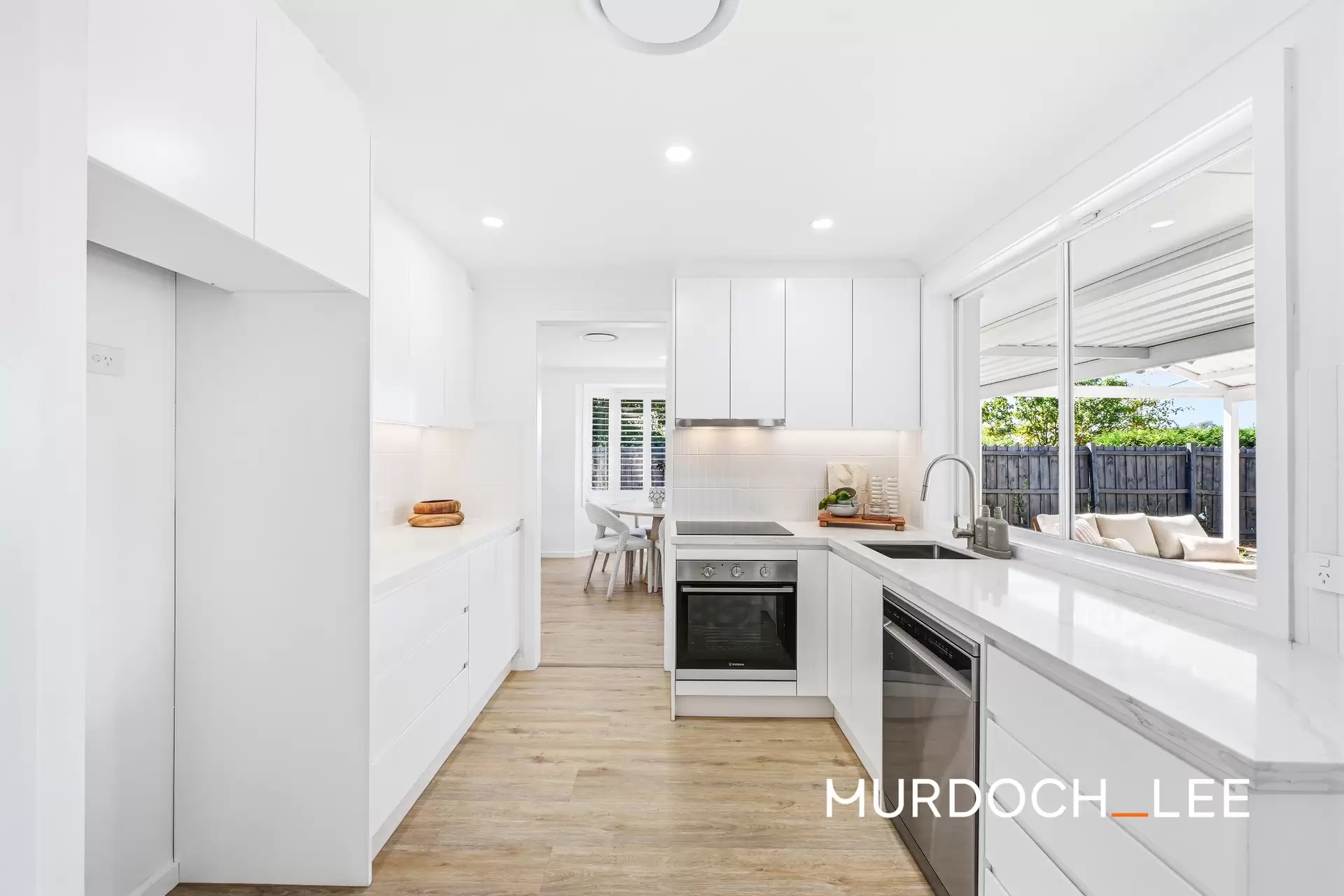 52 Tullaroan Street, Kellyville Ridge Auction by Murdoch Lee Estate Agents - image 6