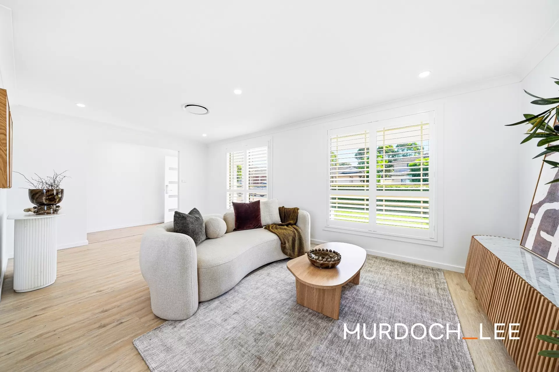 52 Tullaroan Street, Kellyville Ridge Auction by Murdoch Lee Estate Agents - image 2