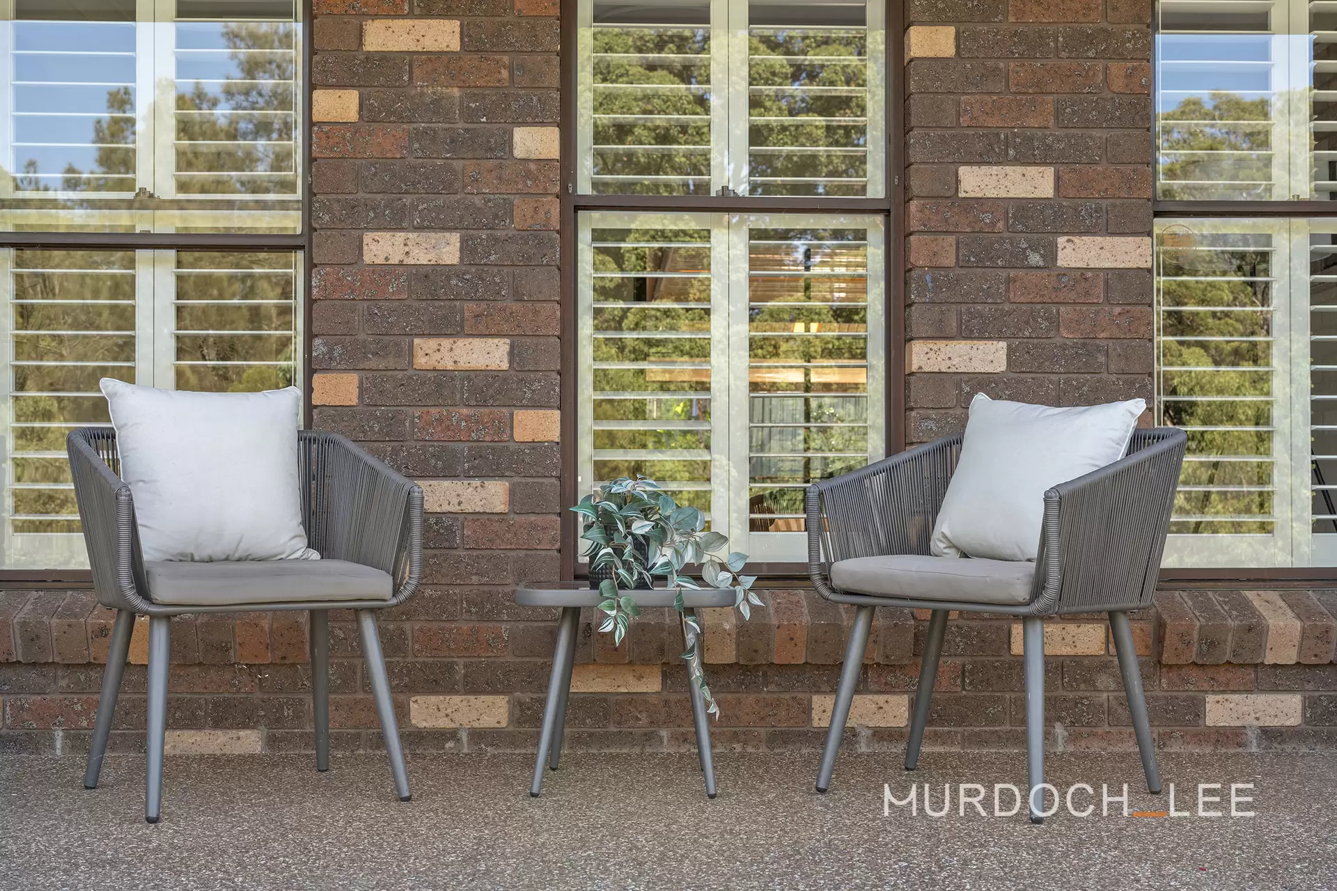 77 Chapel Lane, Baulkham Hills Auction by Murdoch Lee Estate Agents - image 2