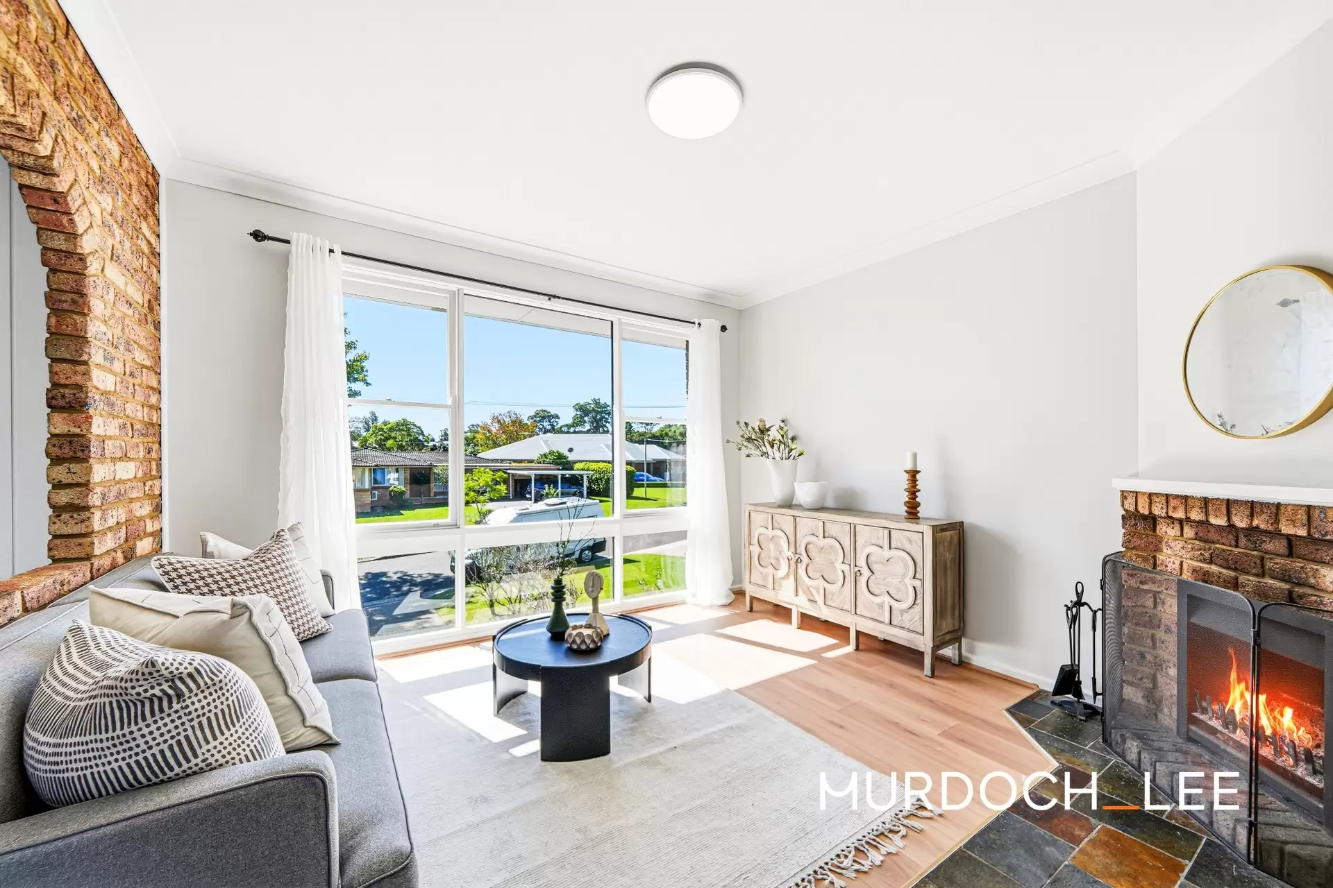 20 Dunkeld Avenue, Baulkham Hills Auction by Murdoch Lee Estate Agents - image 3