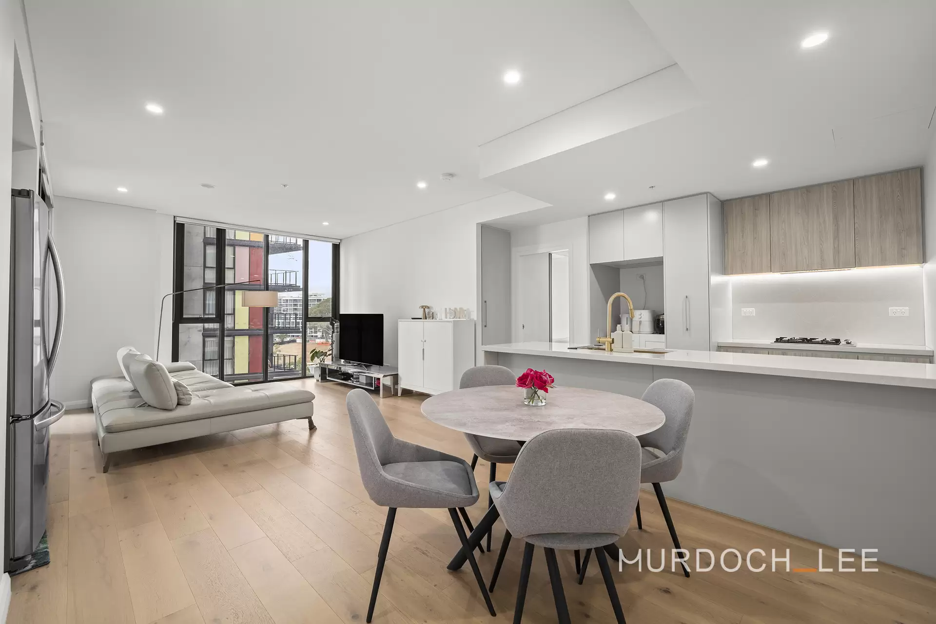 811/2 Mandala Parade, Castle Hill For Sale by Murdoch Lee Estate Agents - image 1