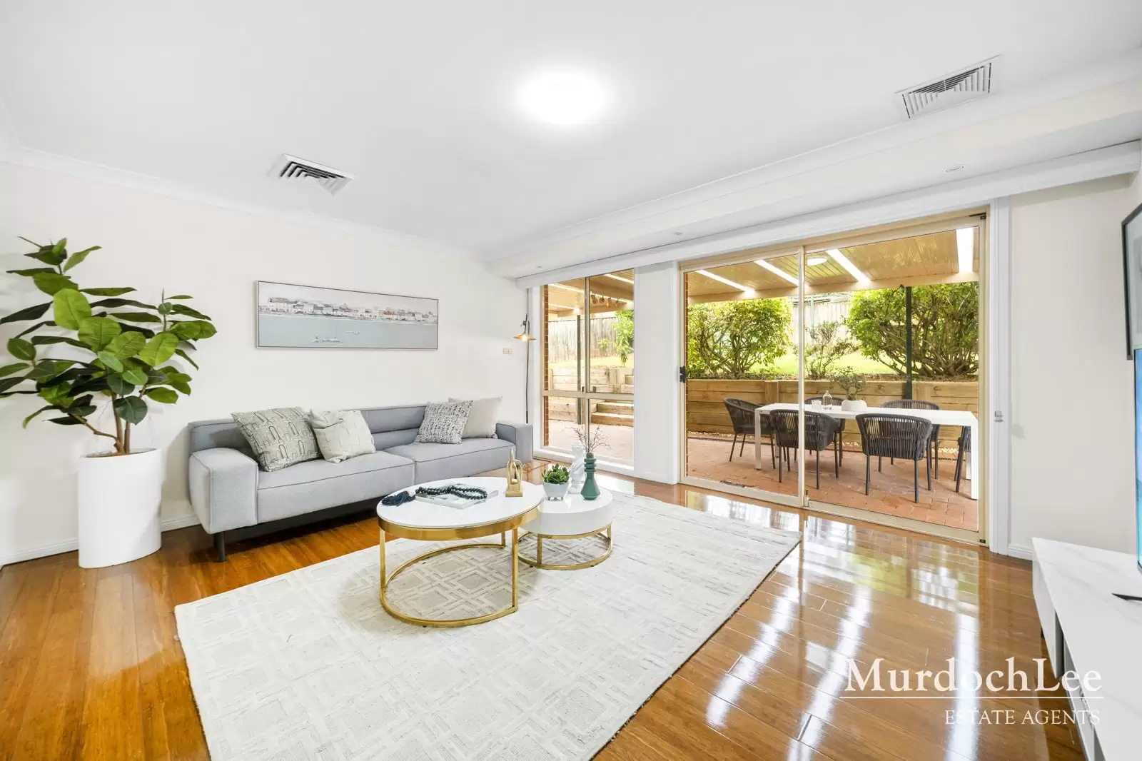 33 James Henty Drive, Dural Sold by Murdoch Lee Estate Agents - image 3