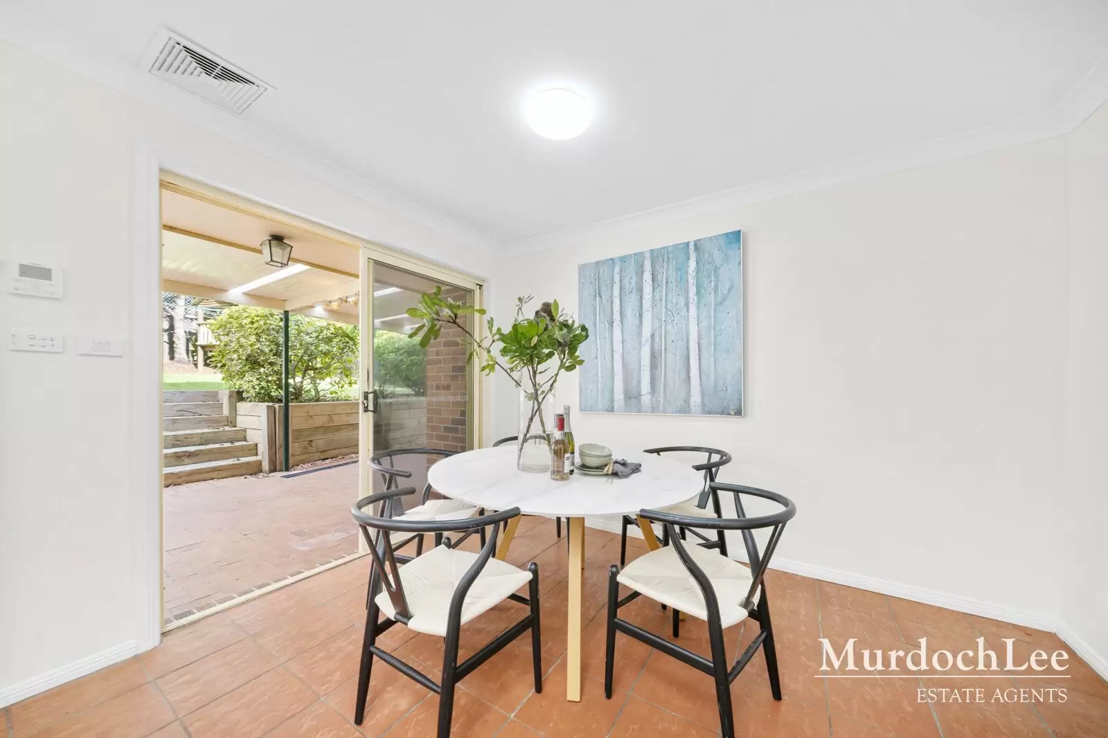 33 James Henty Drive, Dural Sold by Murdoch Lee Estate Agents - image 4