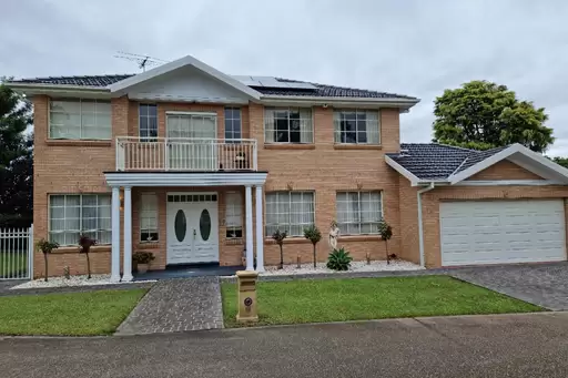 16 Autumn Leaf Grove Cherrybrook NSW, Cherrybrook Sold by Murdoch Lee Estate Agents