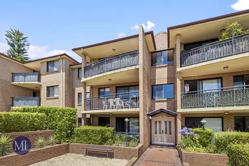 15/49 Dobson Crescent, Baulkham Hills Sold by Murdoch Lee Estate Agents