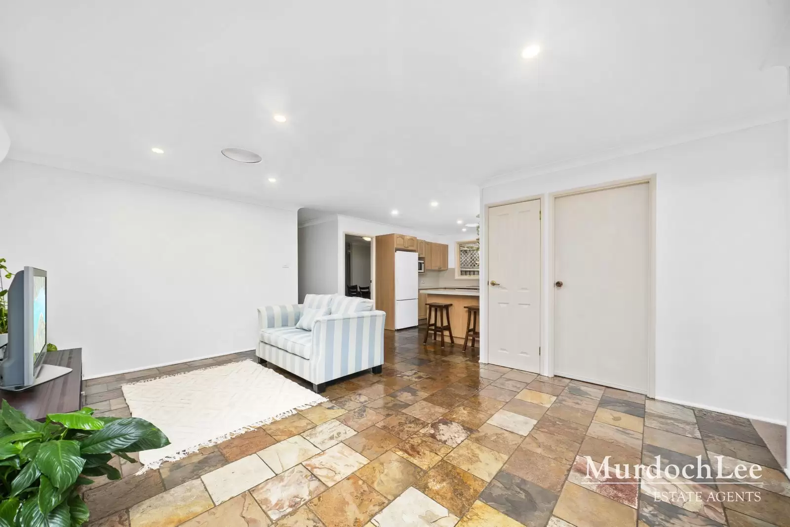 7 Milguy Avenue, Castle Hill Sold by Murdoch Lee Estate Agents - image 3