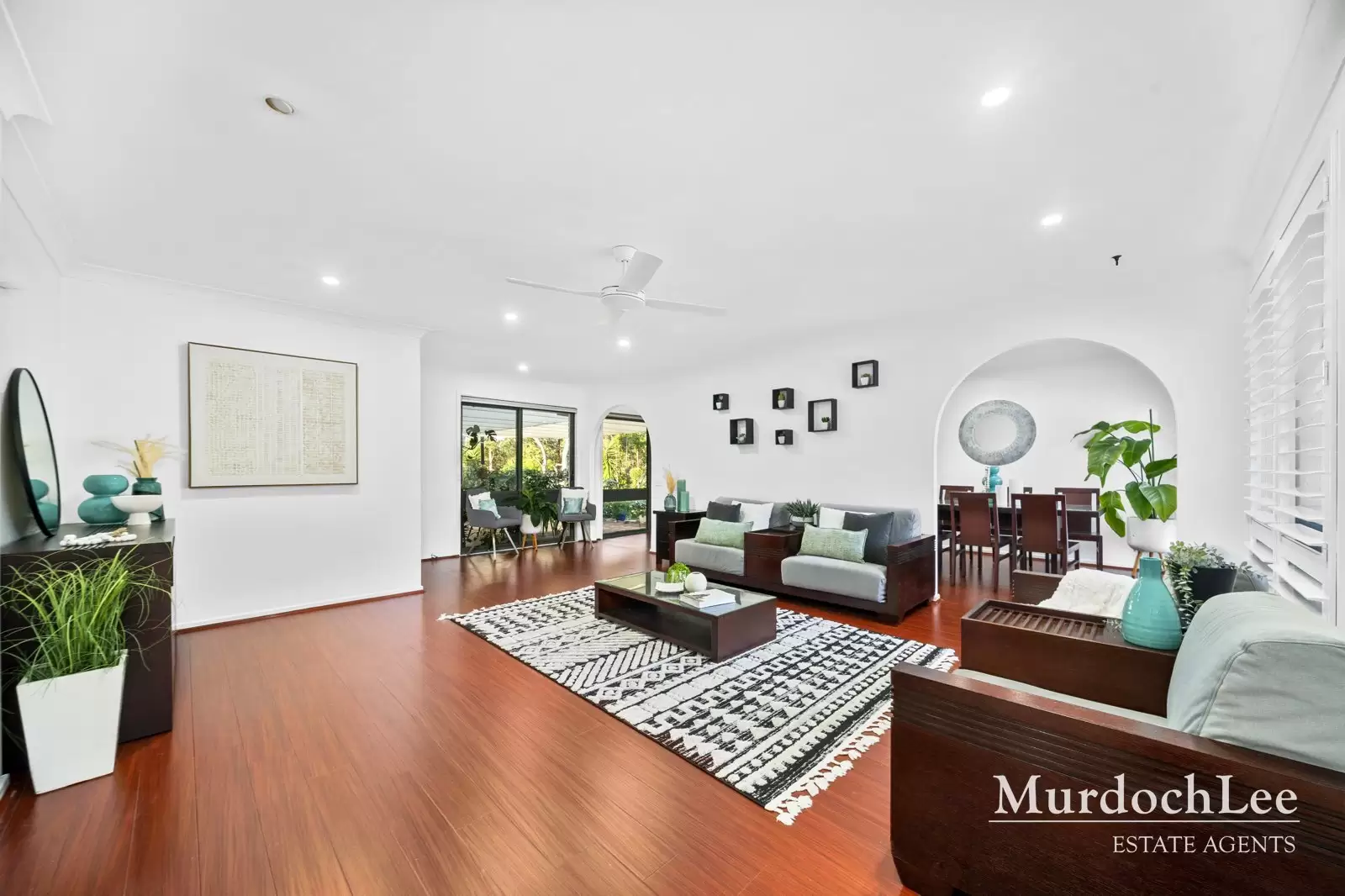 5 Beahan Place, Cherrybrook Sold by Murdoch Lee Estate Agents - image 2