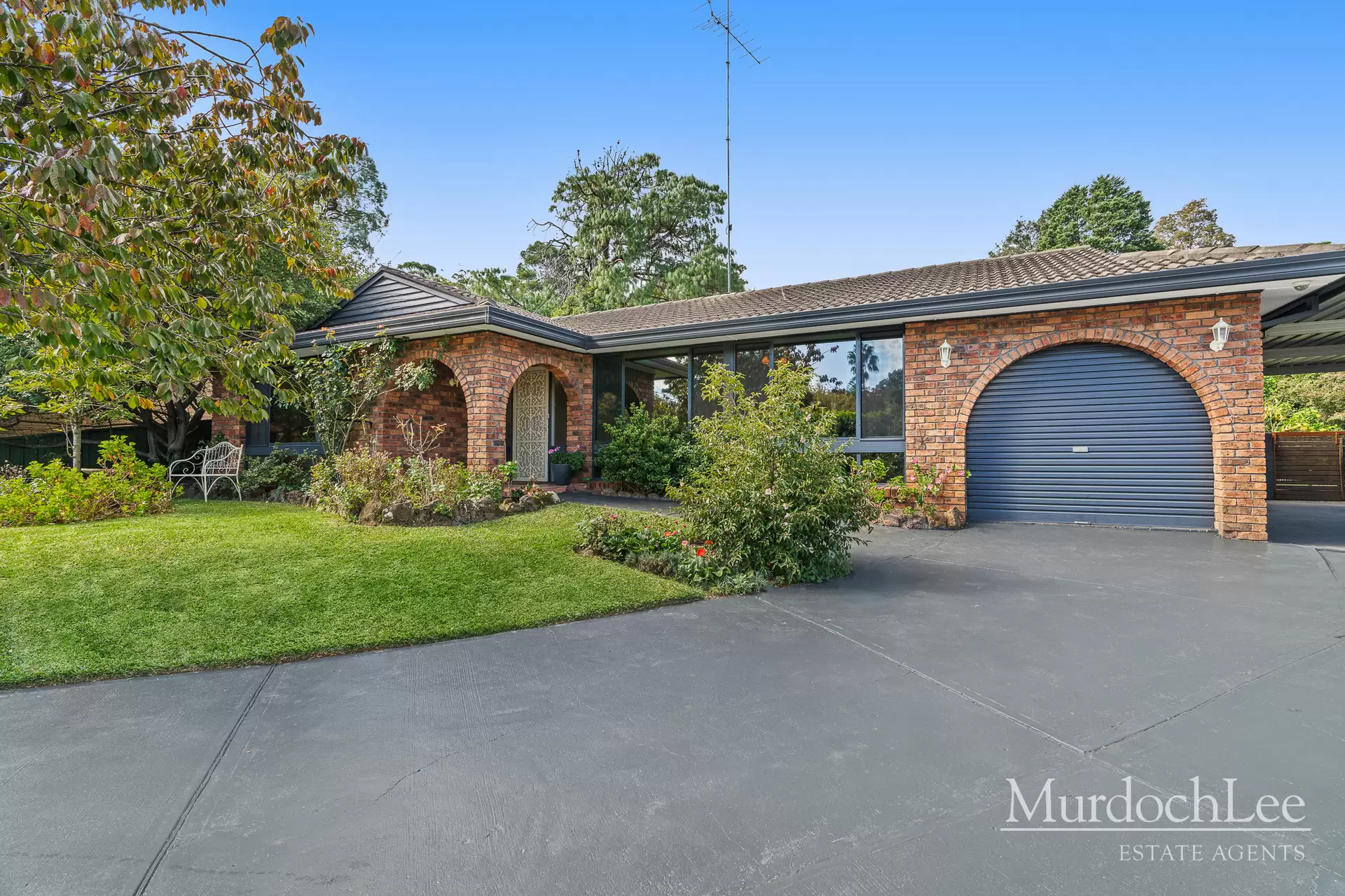 9 Birch Grove, Baulkham Hills Sold by Murdoch Lee Estate Agents - image 1