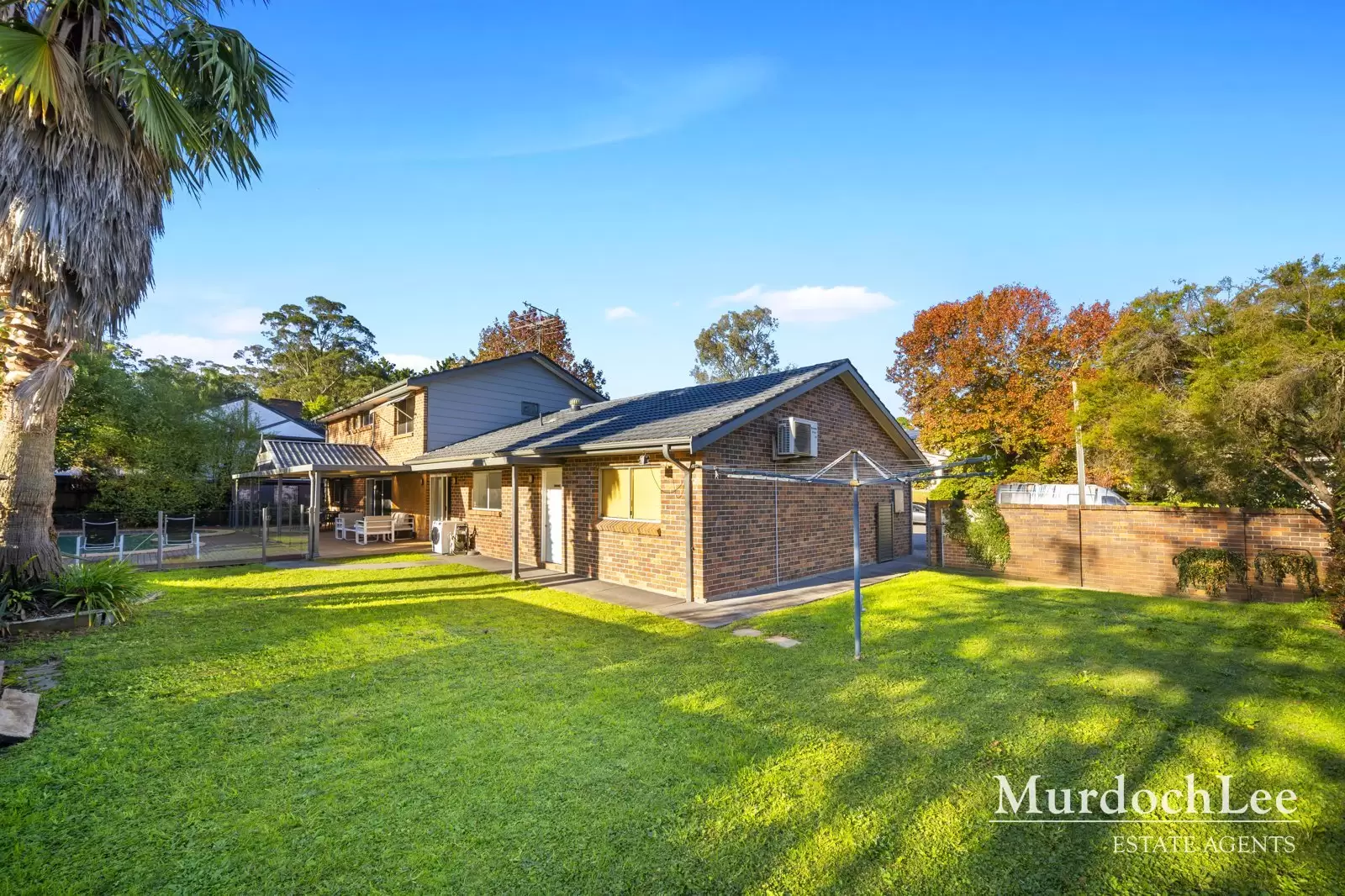 15 White Cedar Drive, Castle Hill Sold by Murdoch Lee Estate Agents - image 2