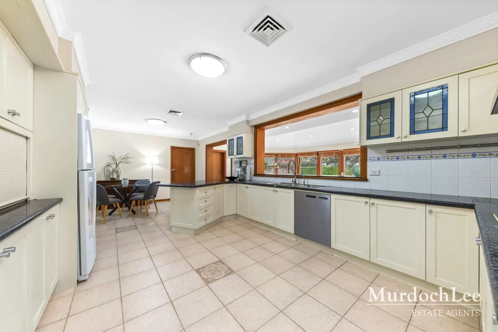 7 Woodvale Place, Castle Hill Sold by Murdoch Lee Estate Agents - image 7