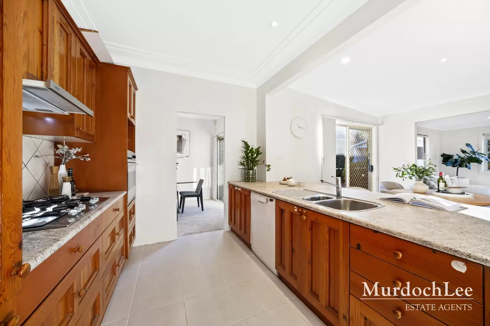 8 Graham Crescent, Baulkham Hills Sold by Murdoch Lee Estate Agents - image 9