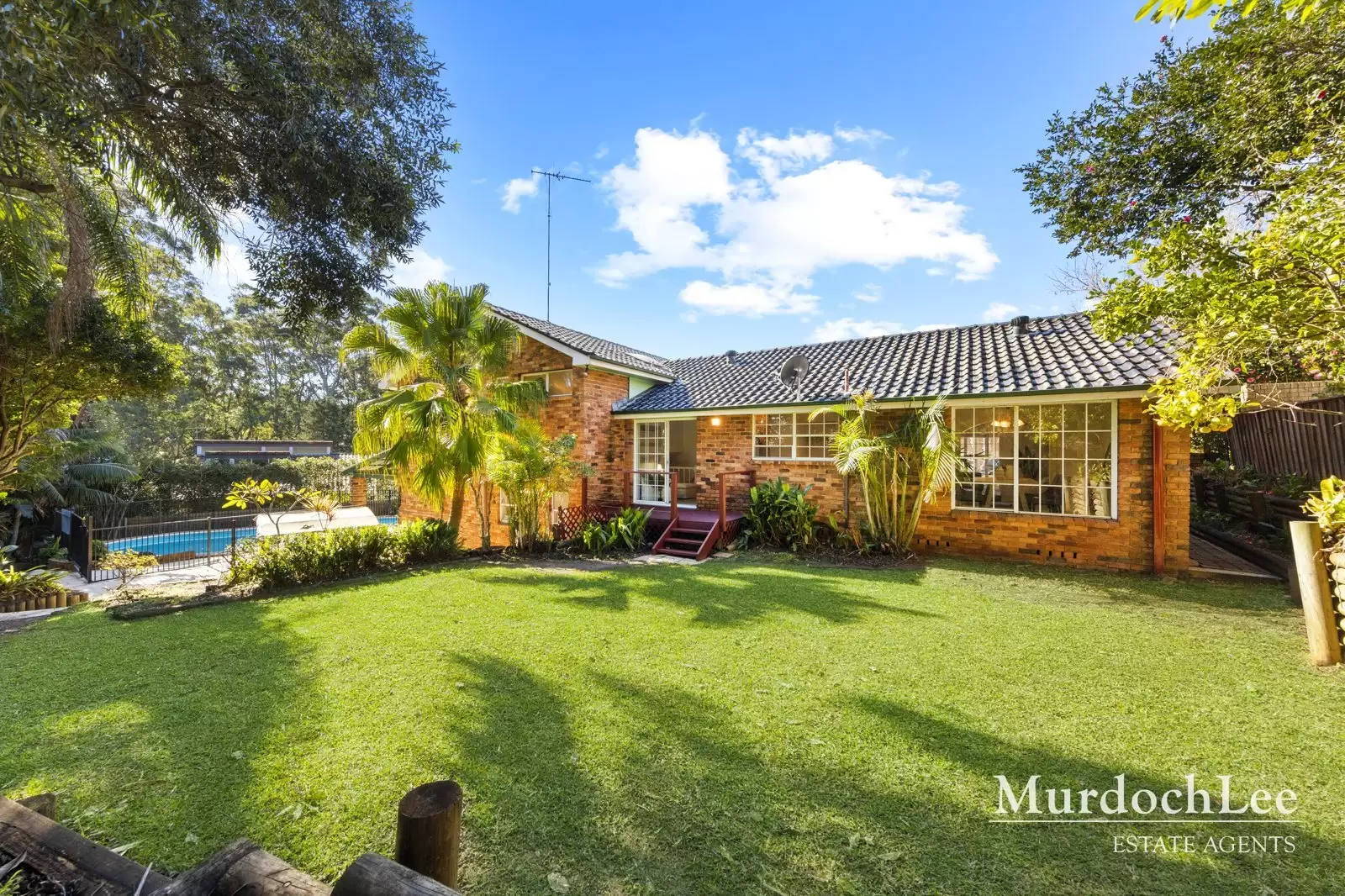 18 Bellamy Farm Road, West Pennant Hills Sold by Murdoch Lee Estate Agents - image 2