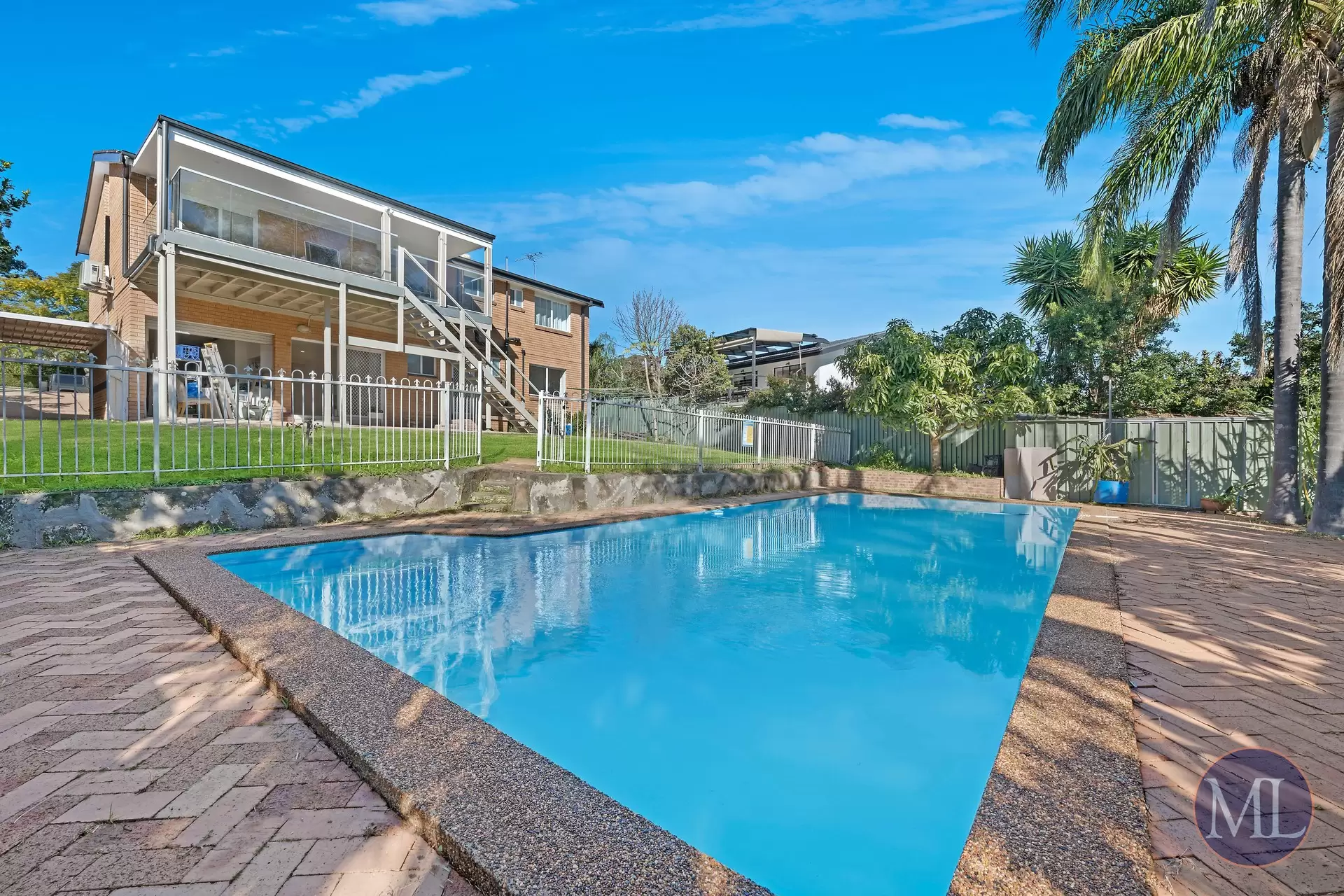 19 Carver Crescent, Baulkham Hills Leased by Murdoch Lee Estate Agents - image 1