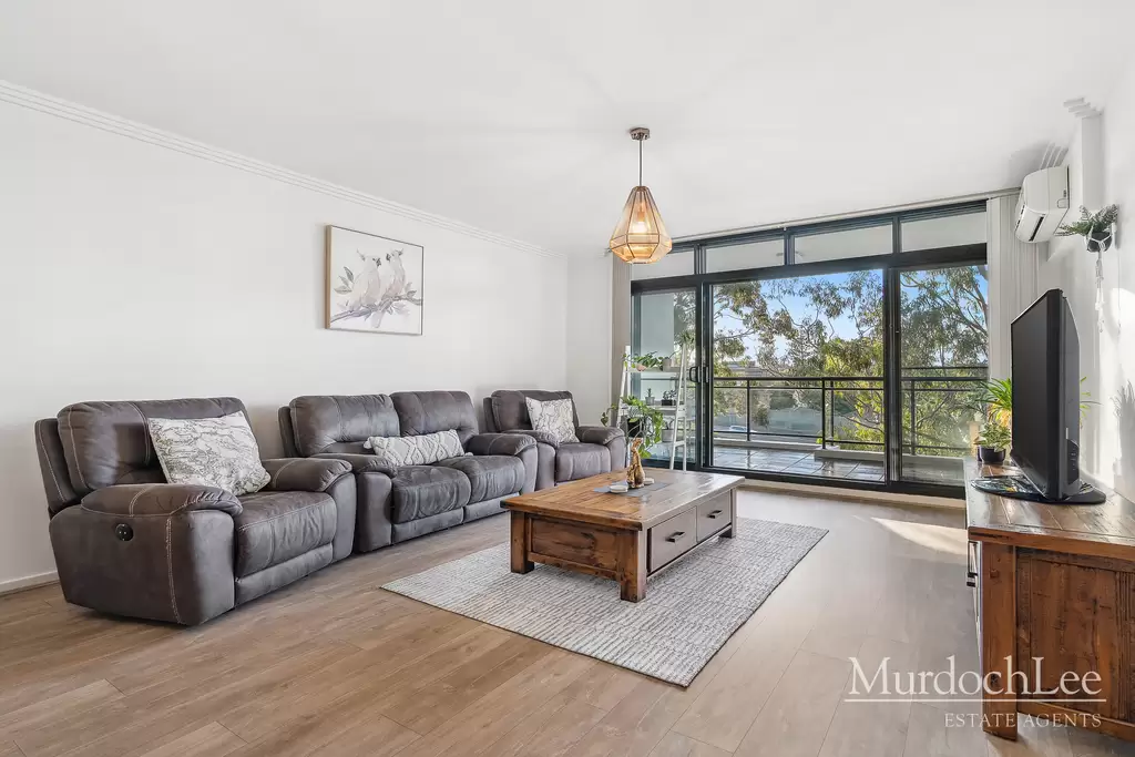 69/1 Russell Street, Baulkham Hills Sold by Murdoch Lee Estate Agents