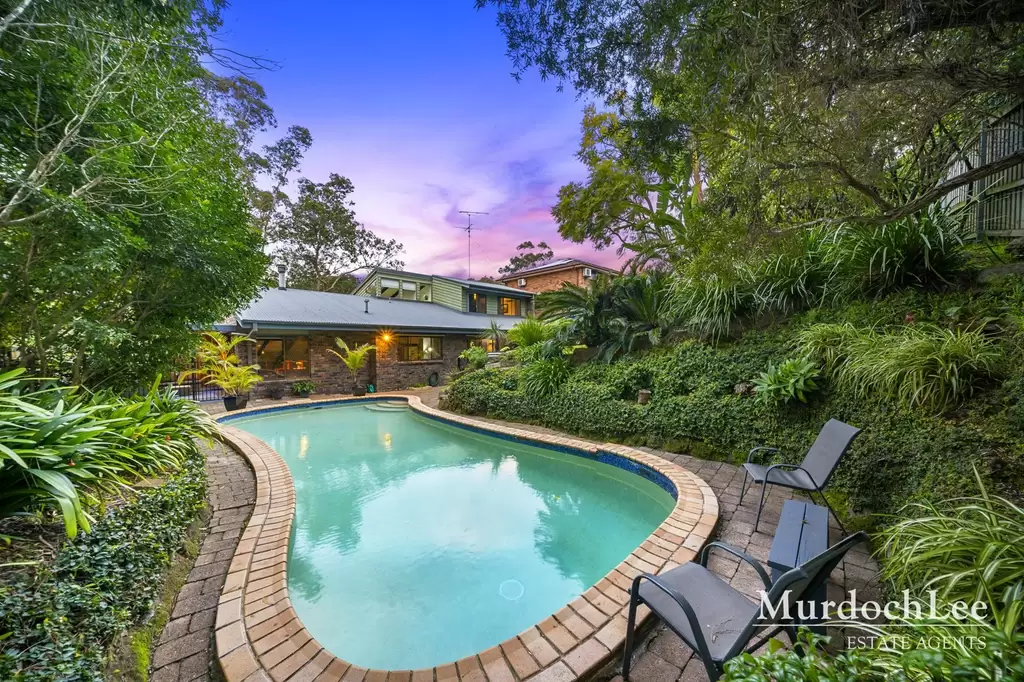 31 Parkhill Crescent, Cherrybrook Sold by Murdoch Lee Estate Agents