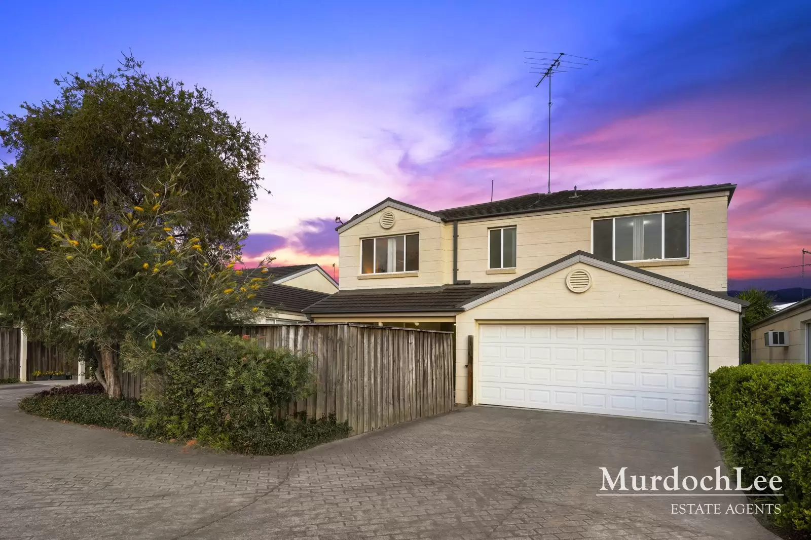 8/10 Mundurra Place, Kellyville Sold by Murdoch Lee Estate Agents - image 1