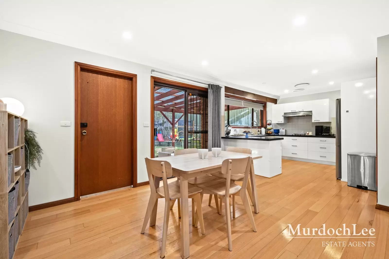 17 Daphne Place, Cherrybrook For Sale by Murdoch Lee Estate Agents - image 4