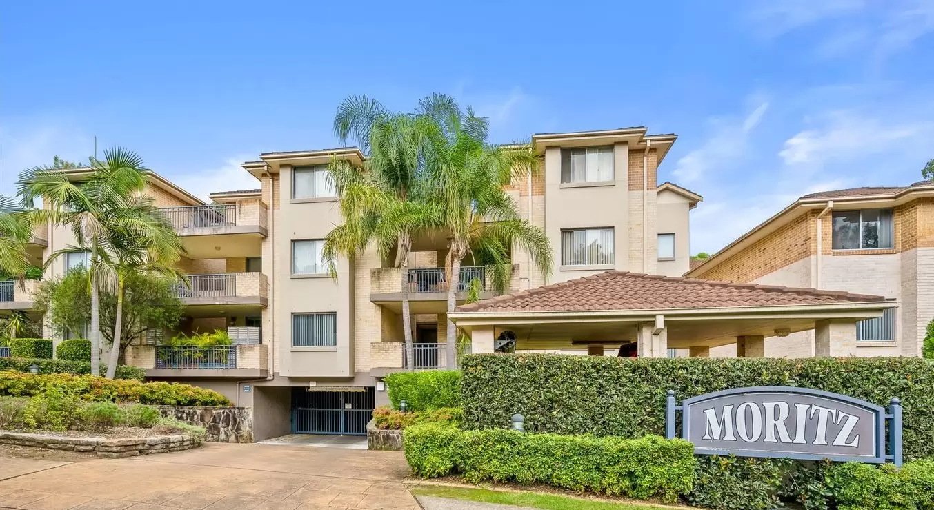 5/12-18 Conie Avenue, Baulkham Hills Sold by Murdoch Lee Estate Agents - image 1