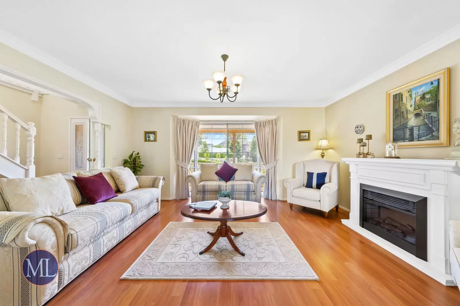 26 Caber Close, Dural Sold by Murdoch Lee Estate Agents - image 2