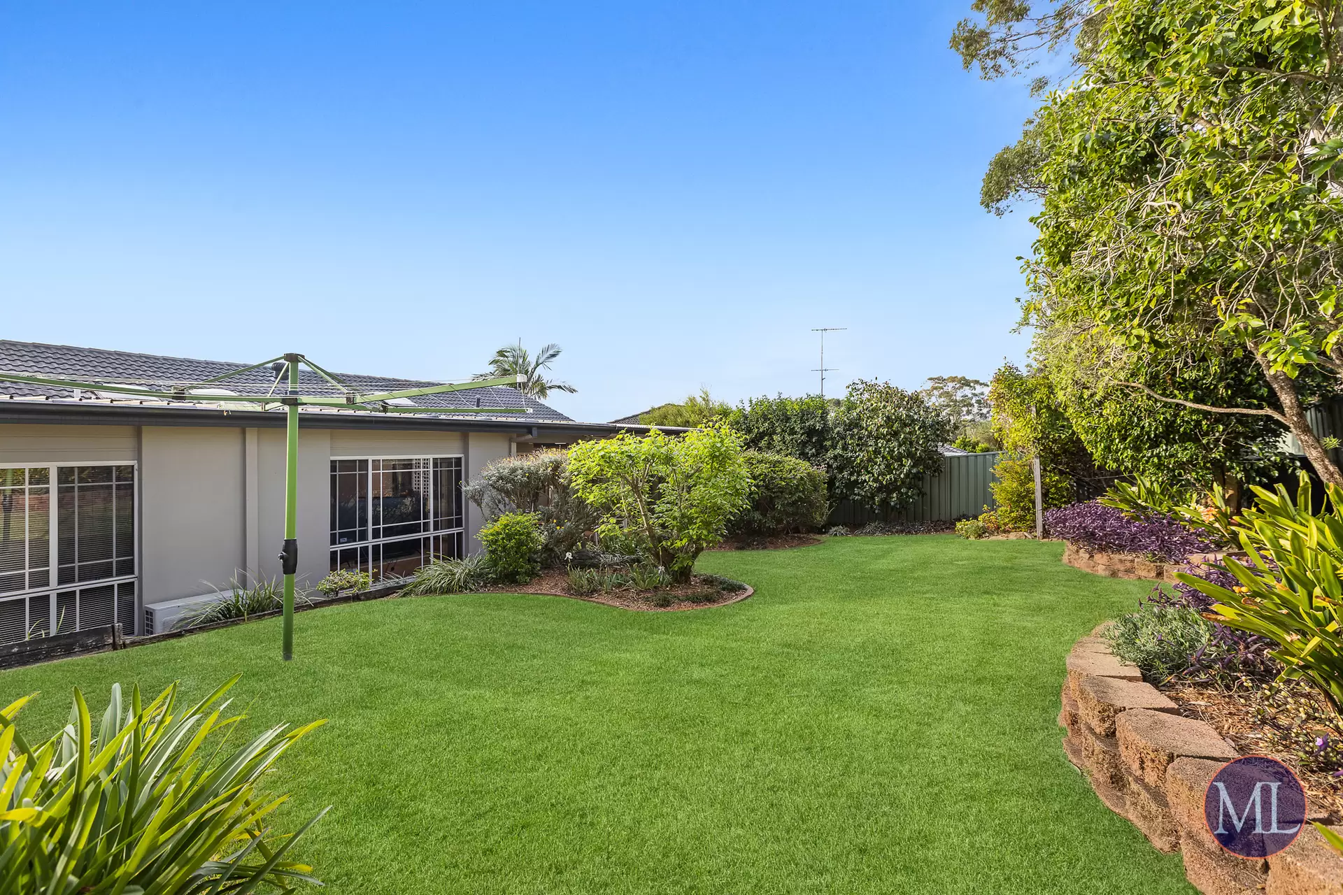 16 Carver Crescent, Baulkham Hills Sold by Murdoch Lee Estate Agents - image 17