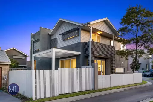 12 Saxon Lane, Rouse Hill Sold by Murdoch Lee Estate Agents