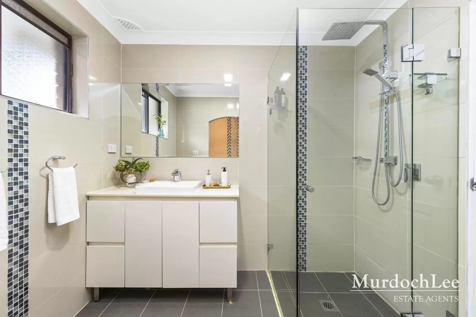 19 Boulton Avenue, Baulkham Hills Sold by Murdoch Lee Estate Agents - image 16