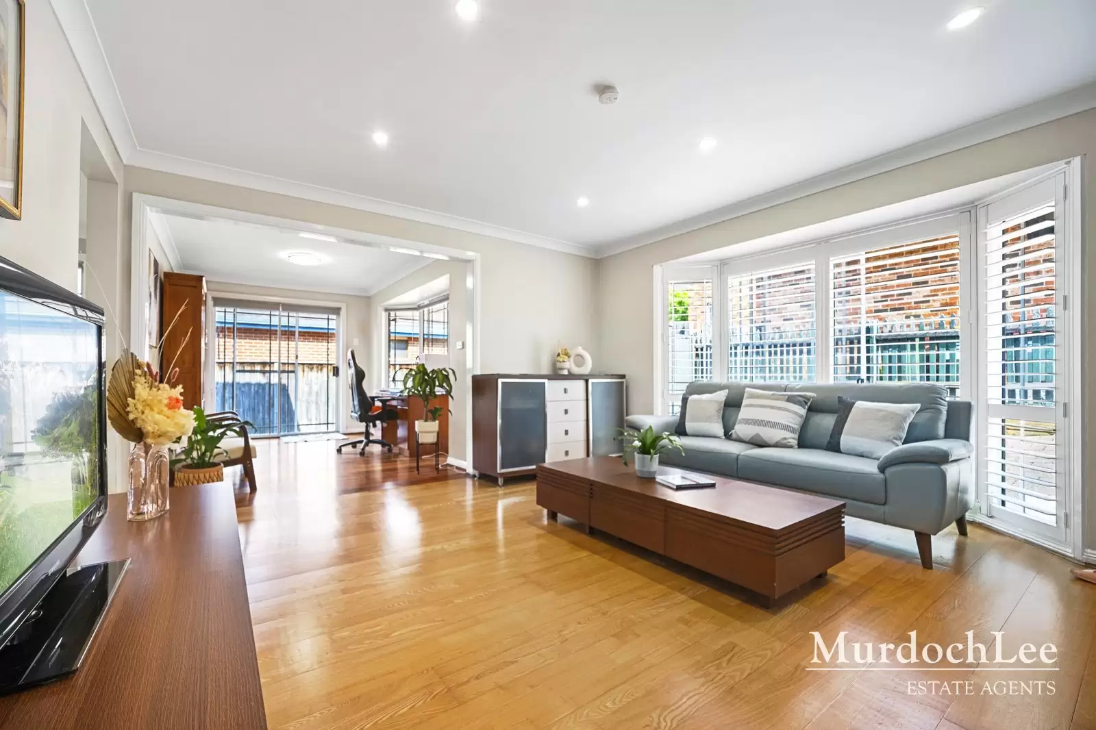 32 Neale Avenue, Cherrybrook For Sale by Murdoch Lee Estate Agents - image 2