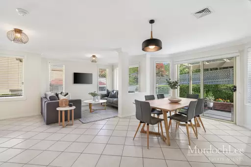 6/44-46 Meryll Avenue, Baulkham Hills Sold by Murdoch Lee Estate Agents