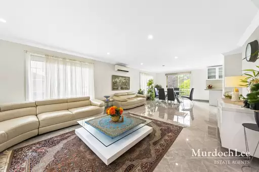 14 Tathra Place, Castle Hill Auction by Murdoch Lee Estate Agents