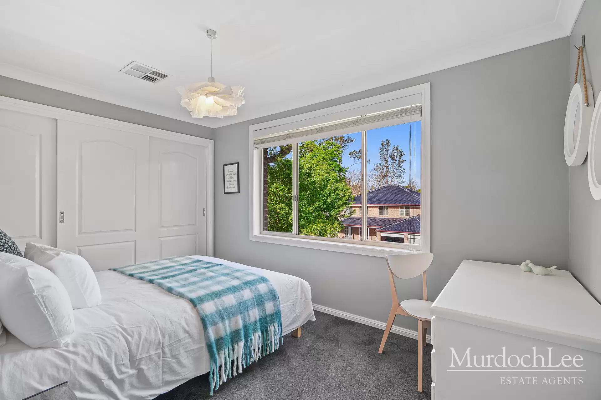 2 McBurney Place, Baulkham Hills Auction by Murdoch Lee Estate Agents - image 9