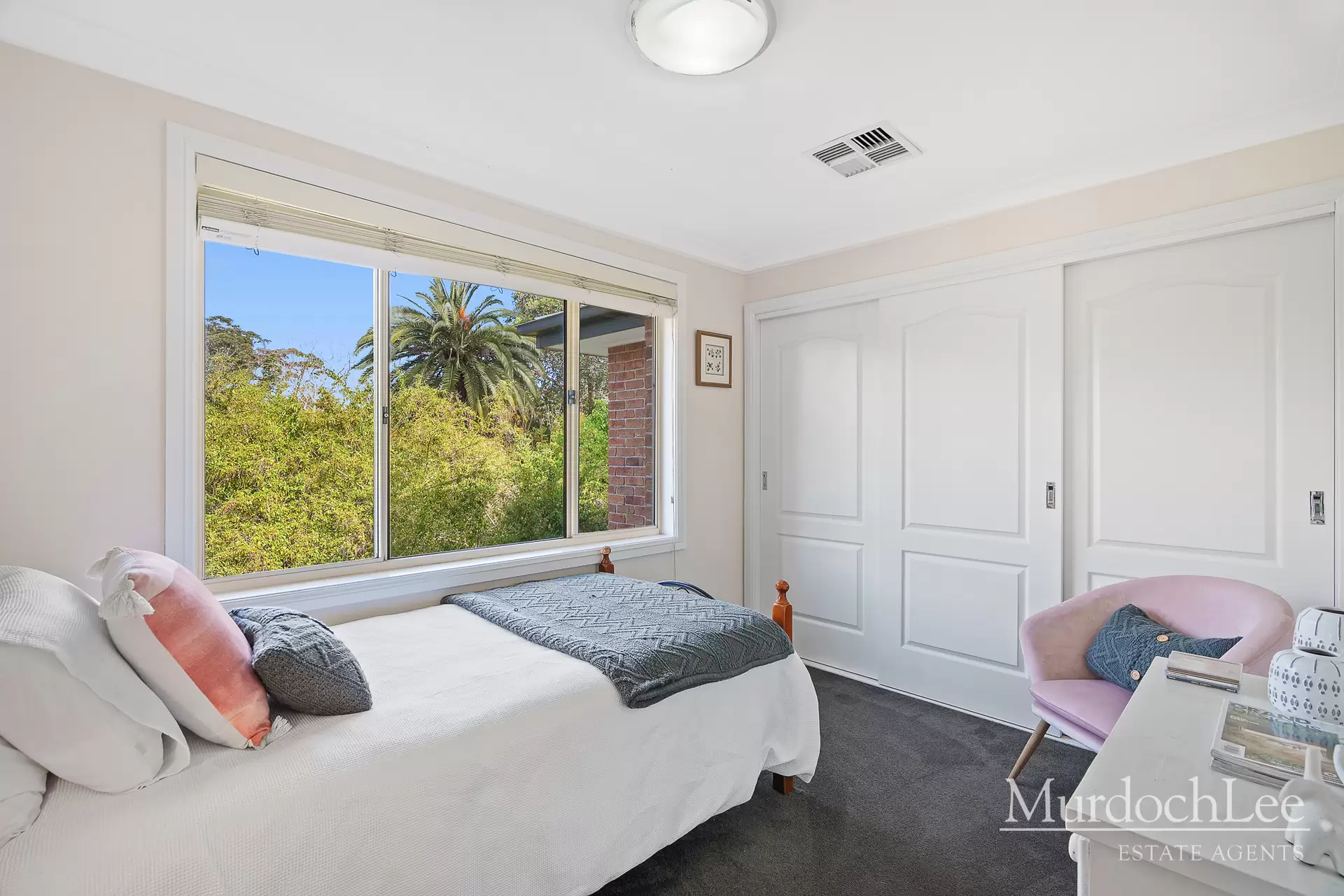 2 McBurney Place, Baulkham Hills Auction by Murdoch Lee Estate Agents - image 10