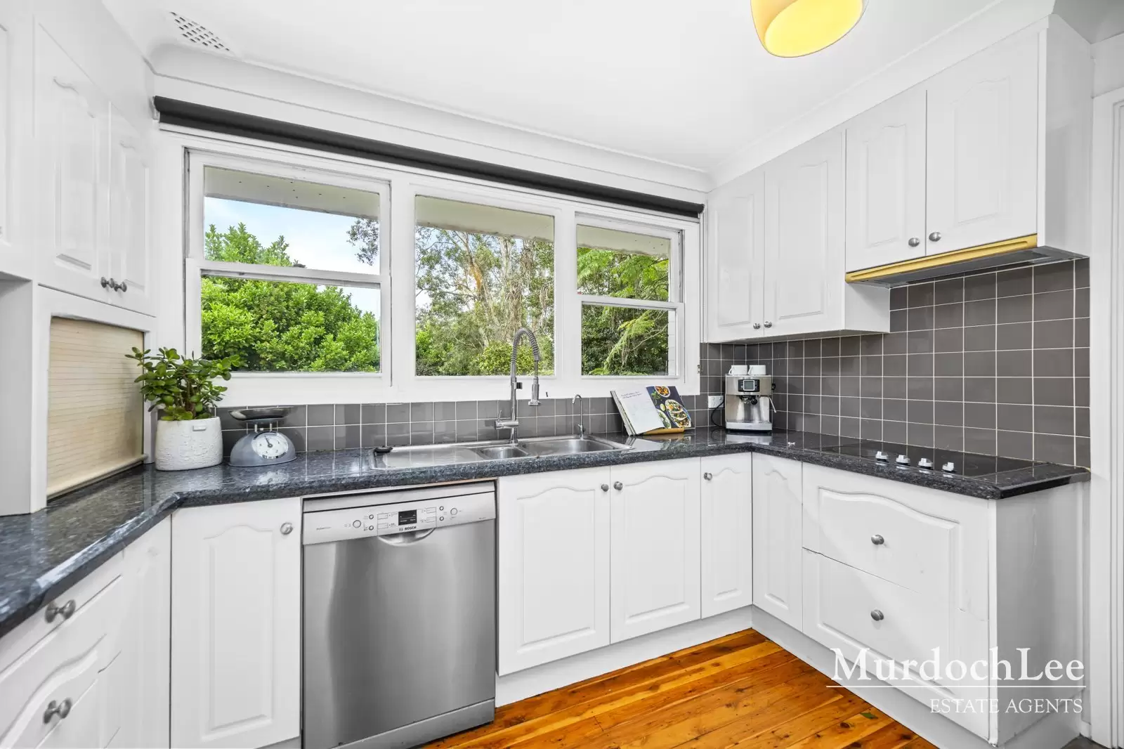 106 Excelsior Avenue, Castle Hill Auction by Murdoch Lee Estate Agents - image 5