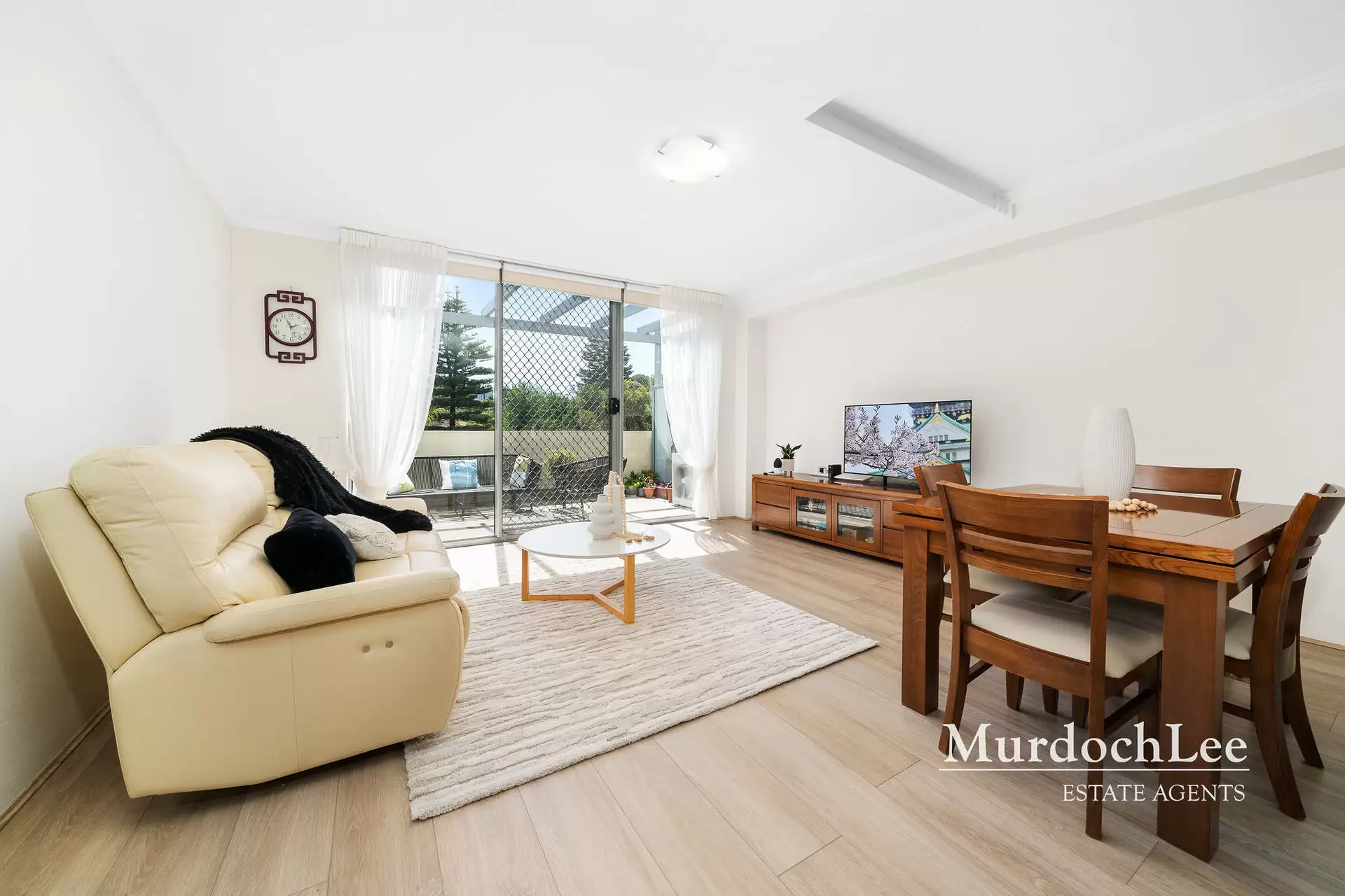 27/12-18 Sherwin Avenue, Castle Hill For Sale by Murdoch Lee Estate Agents - image 2