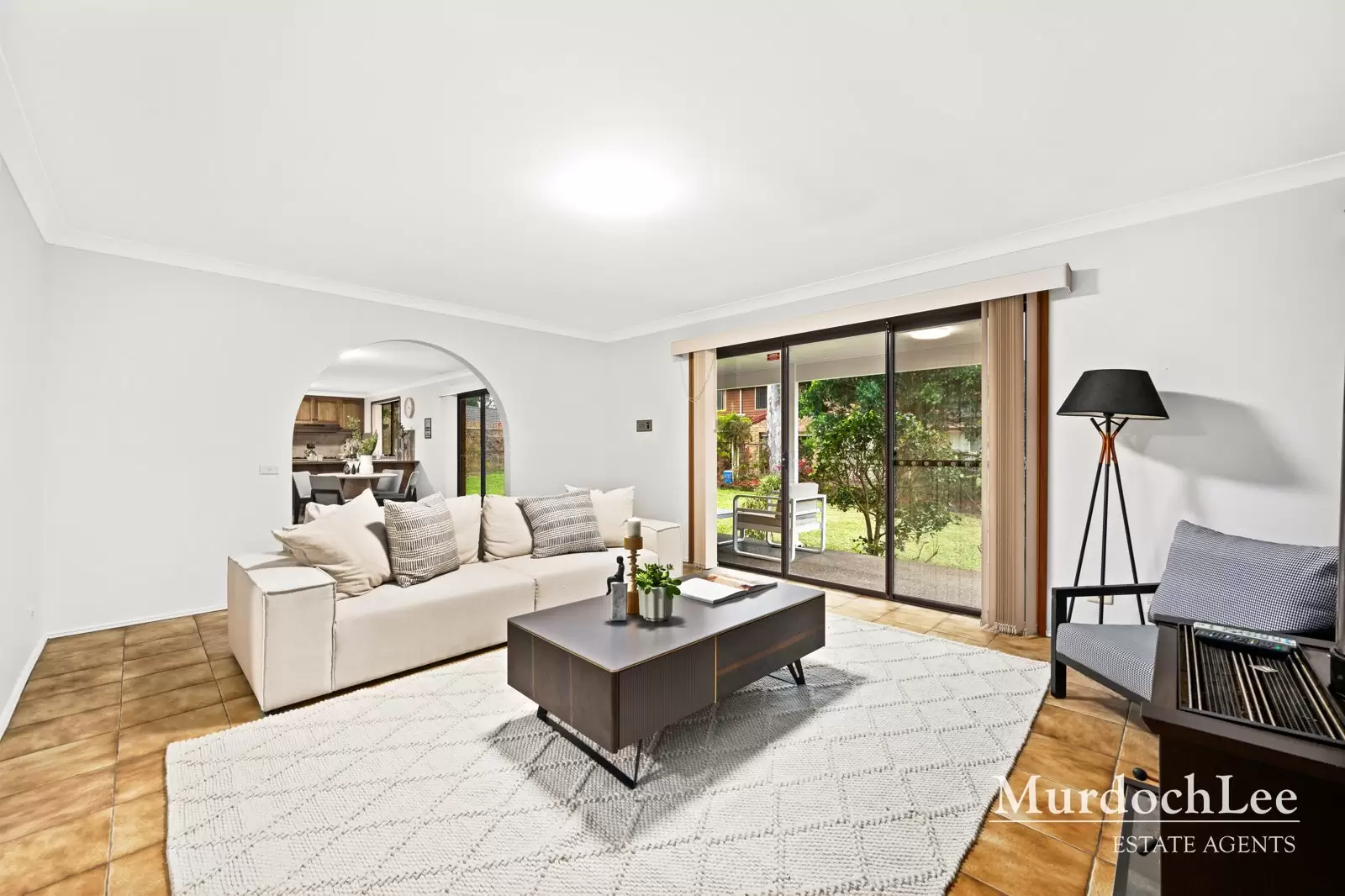 7 Rosewood Place, Cherrybrook For Sale by Murdoch Lee Estate Agents - image 2