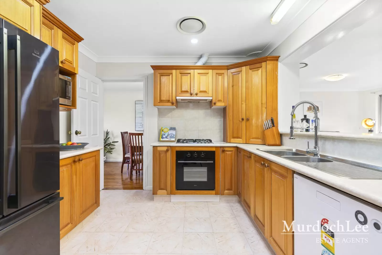 75 Glanmire Road, Baulkham Hills Auction by Murdoch Lee Estate Agents - image 8