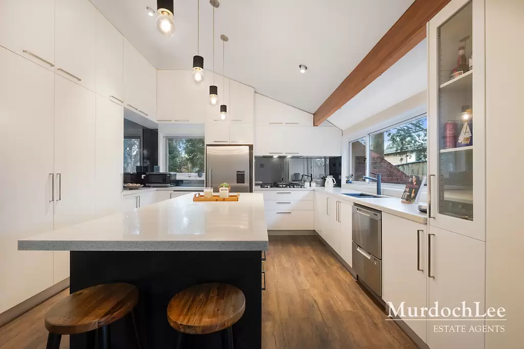 68 Cedarwood Drive, Cherrybrook Sold by Murdoch Lee Estate Agents