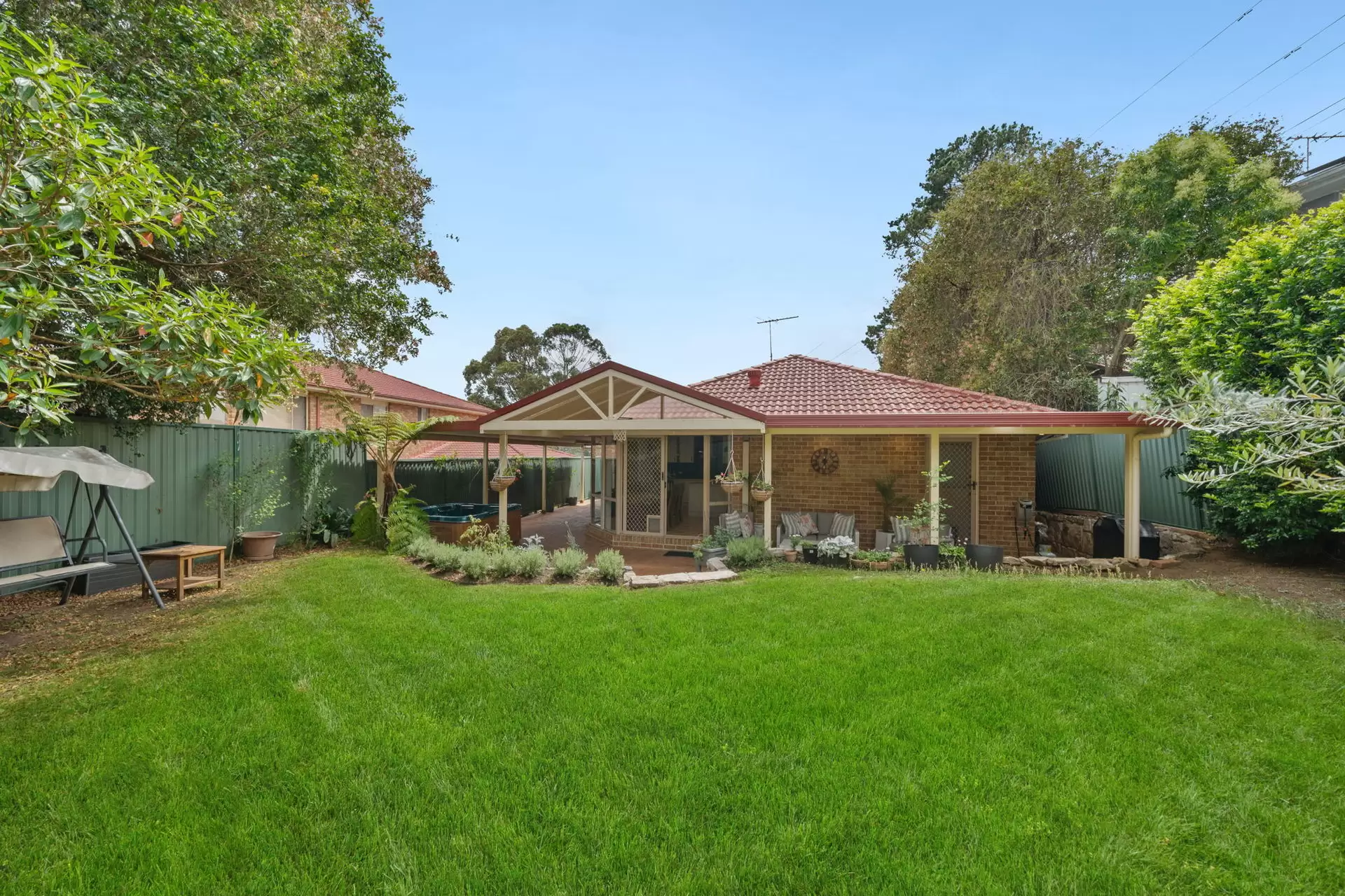 48 Doulton Drive, Cherrybrook For Sale by Murdoch Lee Estate Agents - image 3