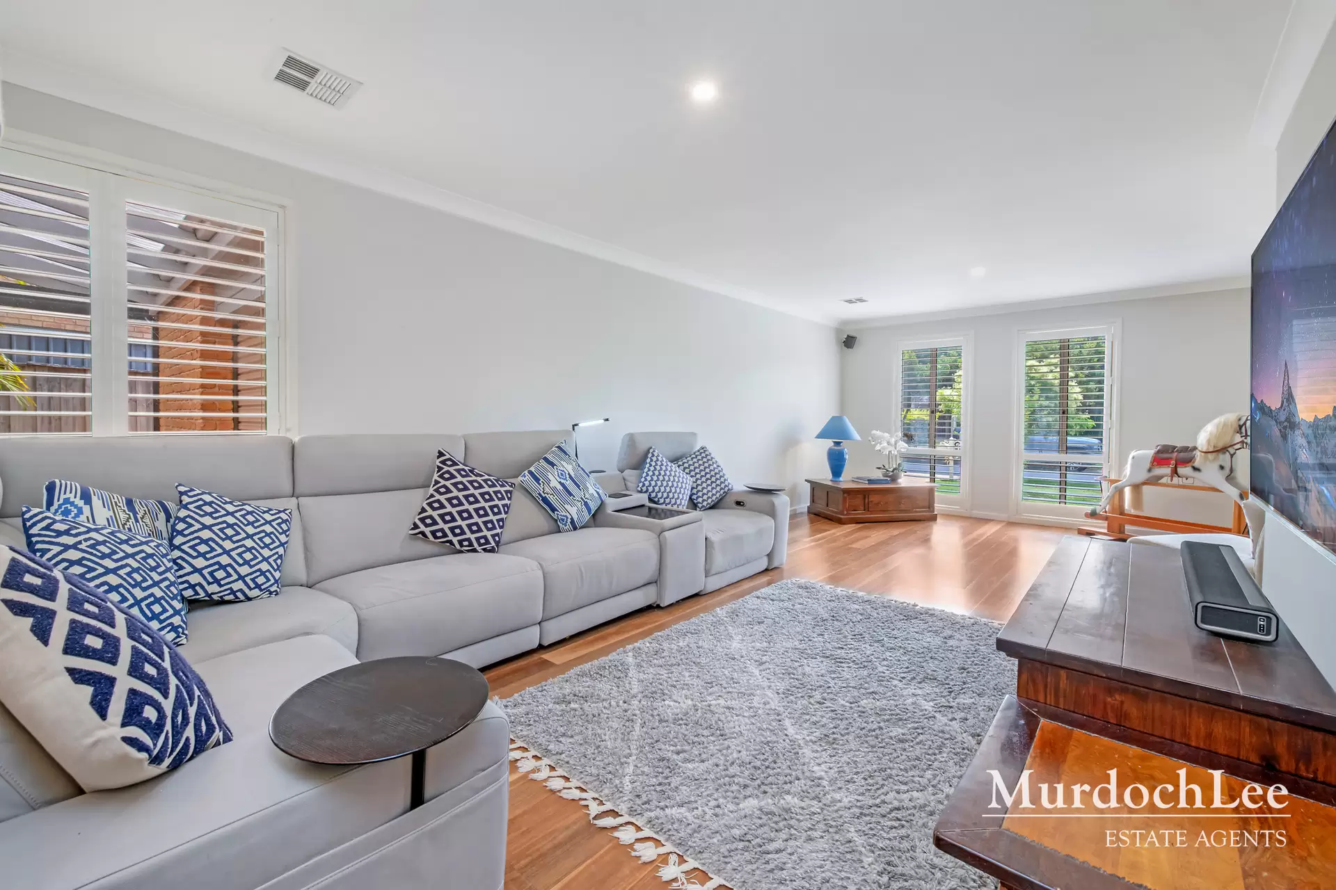 31 Beaumont Drive, Beaumont Hills Sold by Murdoch Lee Estate Agents - image 3