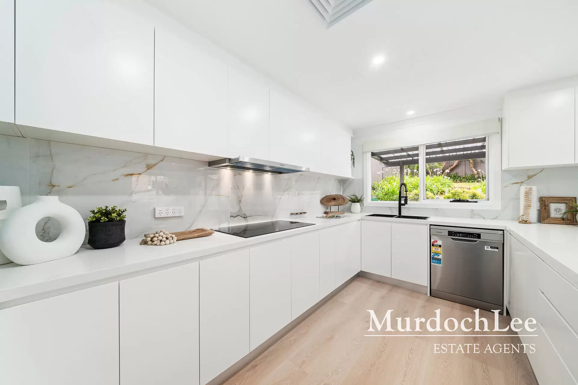 37 Mountain View Crescent, West Pennant Hills For Sale by Murdoch Lee Estate Agents - image 14