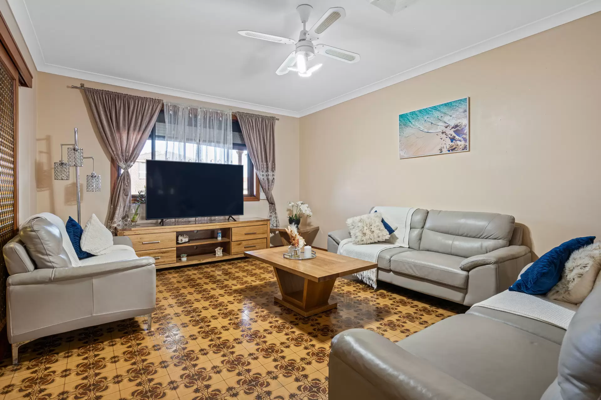 5 & 5A  Fitzgerald Avenue, Edensor Park Sold by Murdoch Lee Estate Agents - image 3