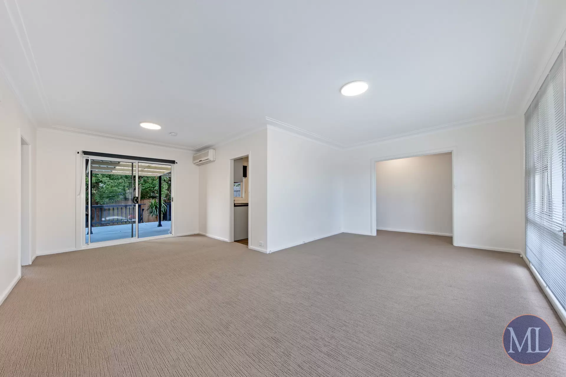 2/4 Olola Avenue, Castle Hill For Lease by Murdoch Lee Estate Agents - image 2