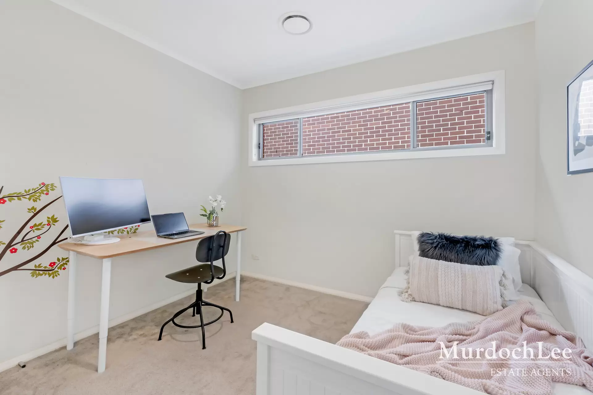 40 Bridgewood Drive, Beaumont Hills For Sale by Murdoch Lee Estate Agents - image 5