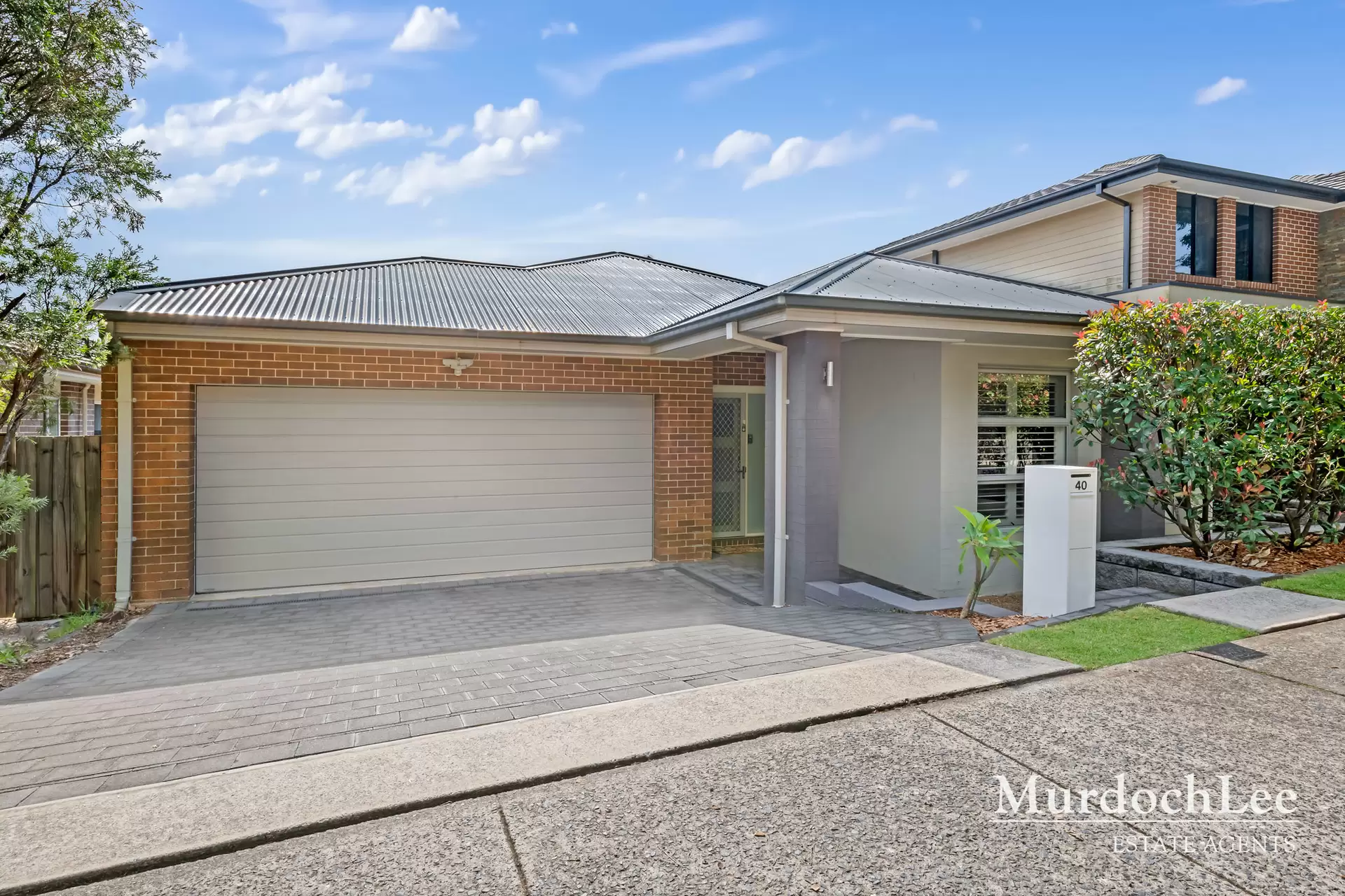 40 Bridgewood Drive, Beaumont Hills For Sale by Murdoch Lee Estate Agents - image 1