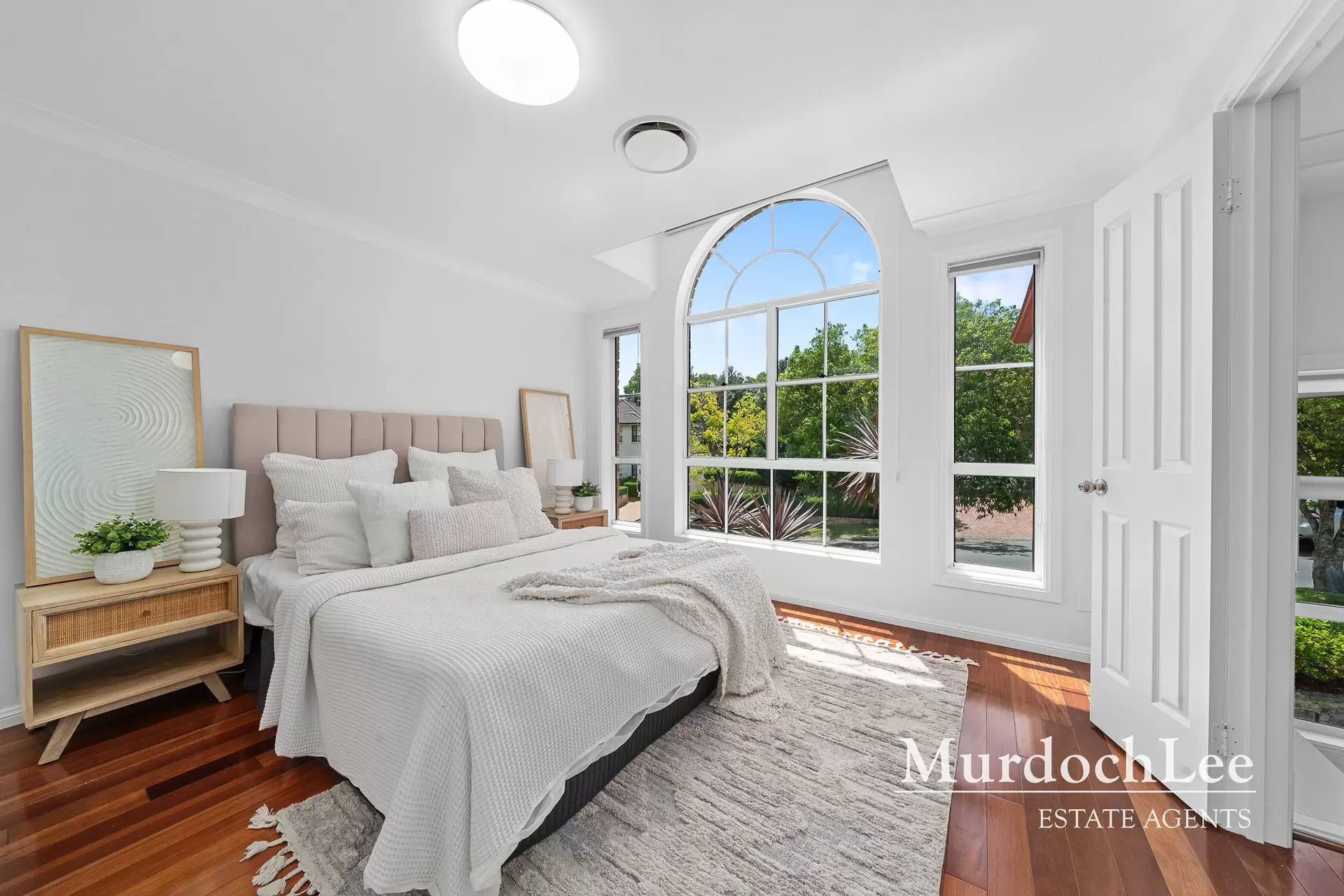 9 Belltree Crescent, Castle Hill Auction by Murdoch Lee Estate Agents - image 16